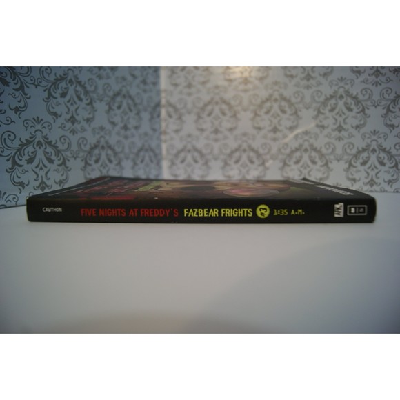 1:35AM Five Nights At Freddy's Fazbear Frights #3 YA Horror Age 10+ Scholastic - Picture 6 of 7